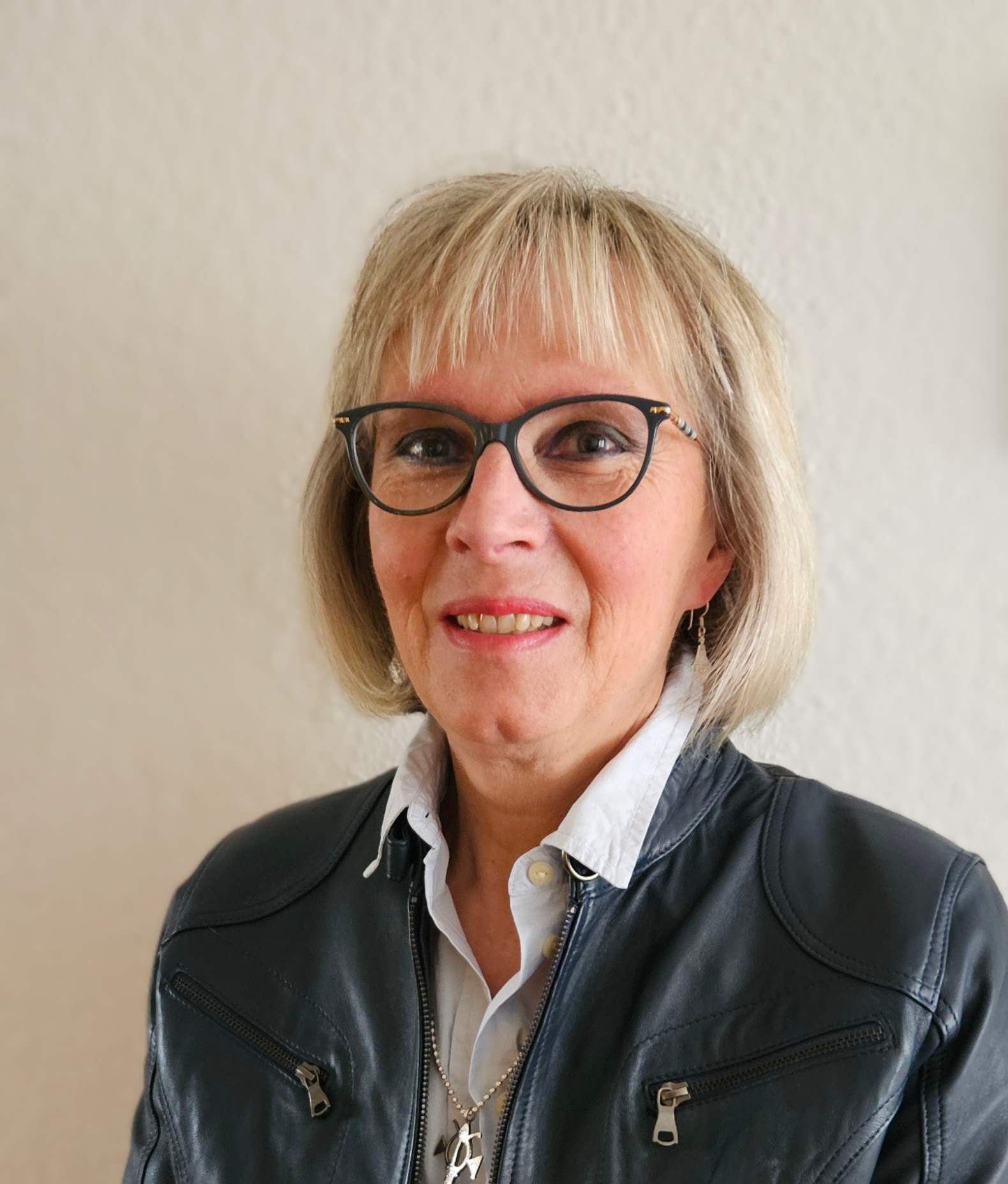 Porträt zeigt Bild der Pressesprecherin des Arbeitsgerichts Stuttgart Frau weitere aufsichtführende Richterin am Arbeitsgericht Margarete Berchtold Porträt zeigt Bild der Pressesprecherin des Arbeitsgerichts Stuttgart Frau weitere aufsichtführende Richterin am Arbeitsgericht Margarete Berchtold